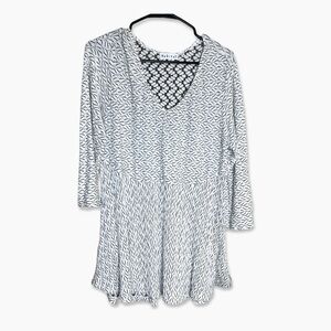 Habitat Blouse Size XL Black White Stretchy GUC